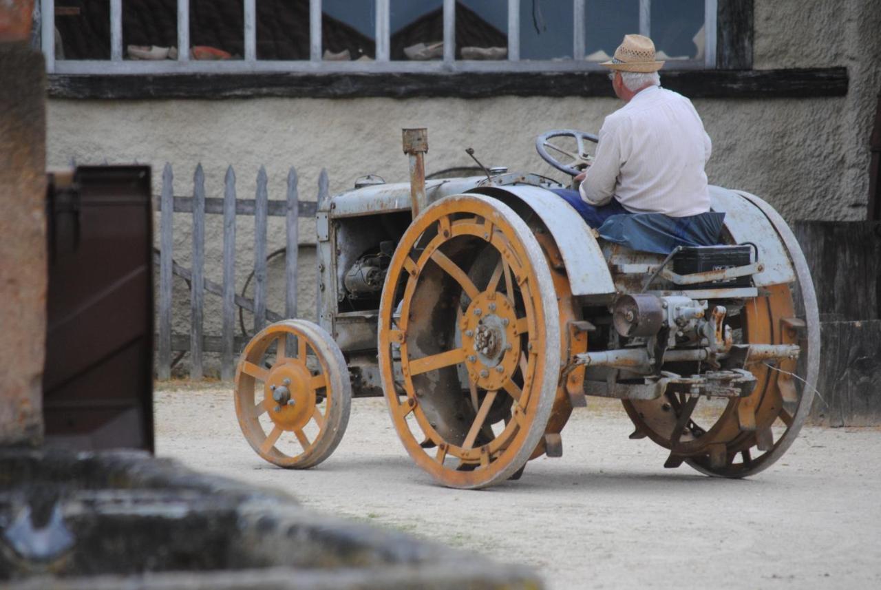Gite La Volette Moulins-Saint-Hubert ภายนอก รูปภาพ